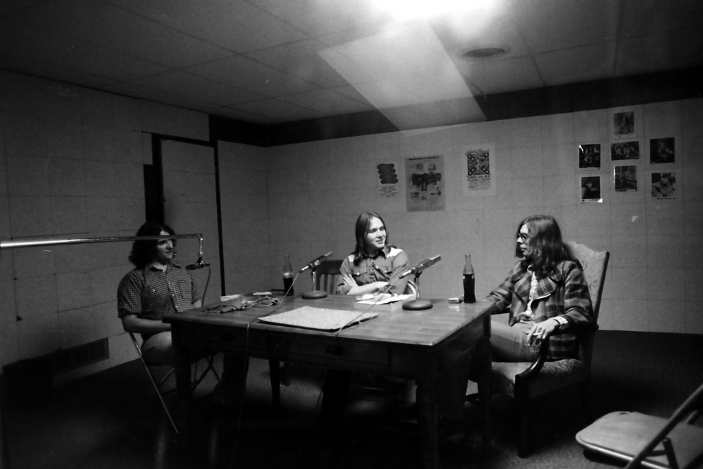 WLYX Studio  Feb-1975 (2)