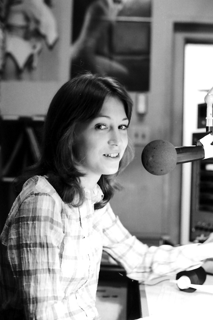 Lynda Park WMC-FM 100 - 1975 (2)